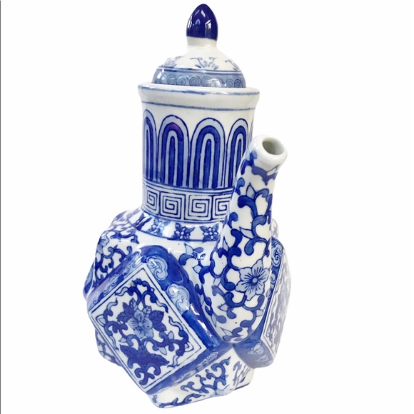Andrea by Sadek Blue White Porcelain Tea Pot - Picture 10 of 13